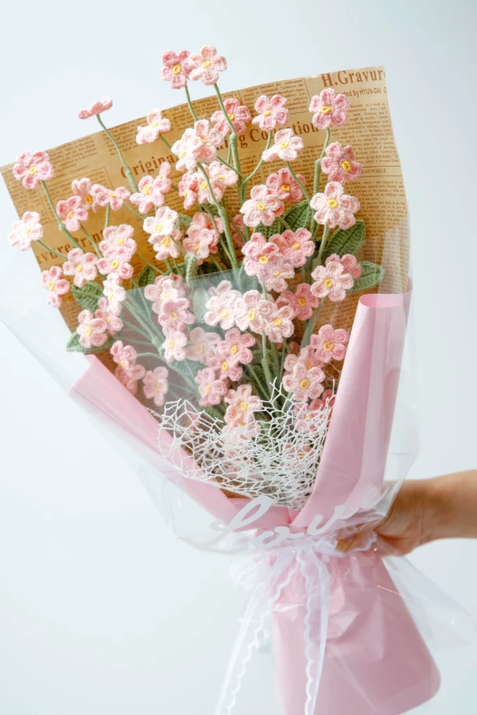 crochet pink small flowers bouquet|hookok