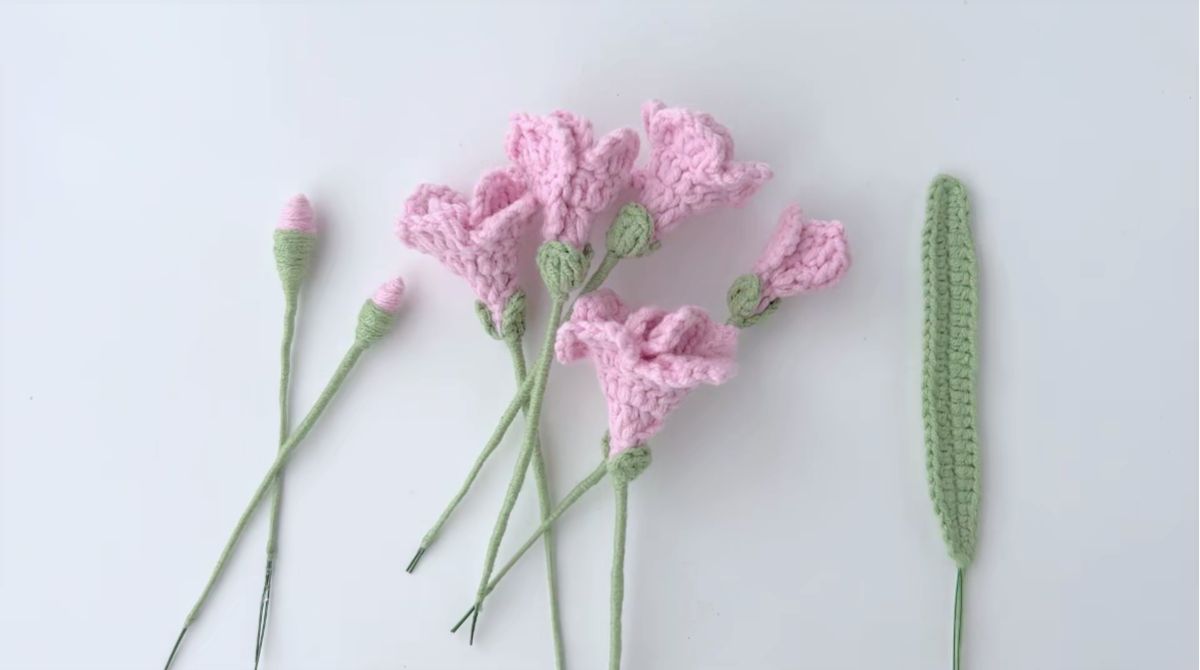 crochet freesia flower pattern|hookok