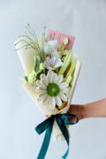 crochet white gerbera bouquet|hookok