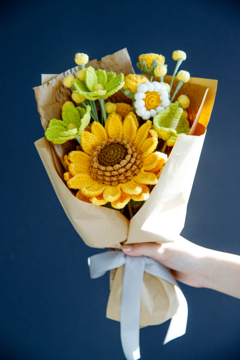yellow sunflower bouquet|hookok.com