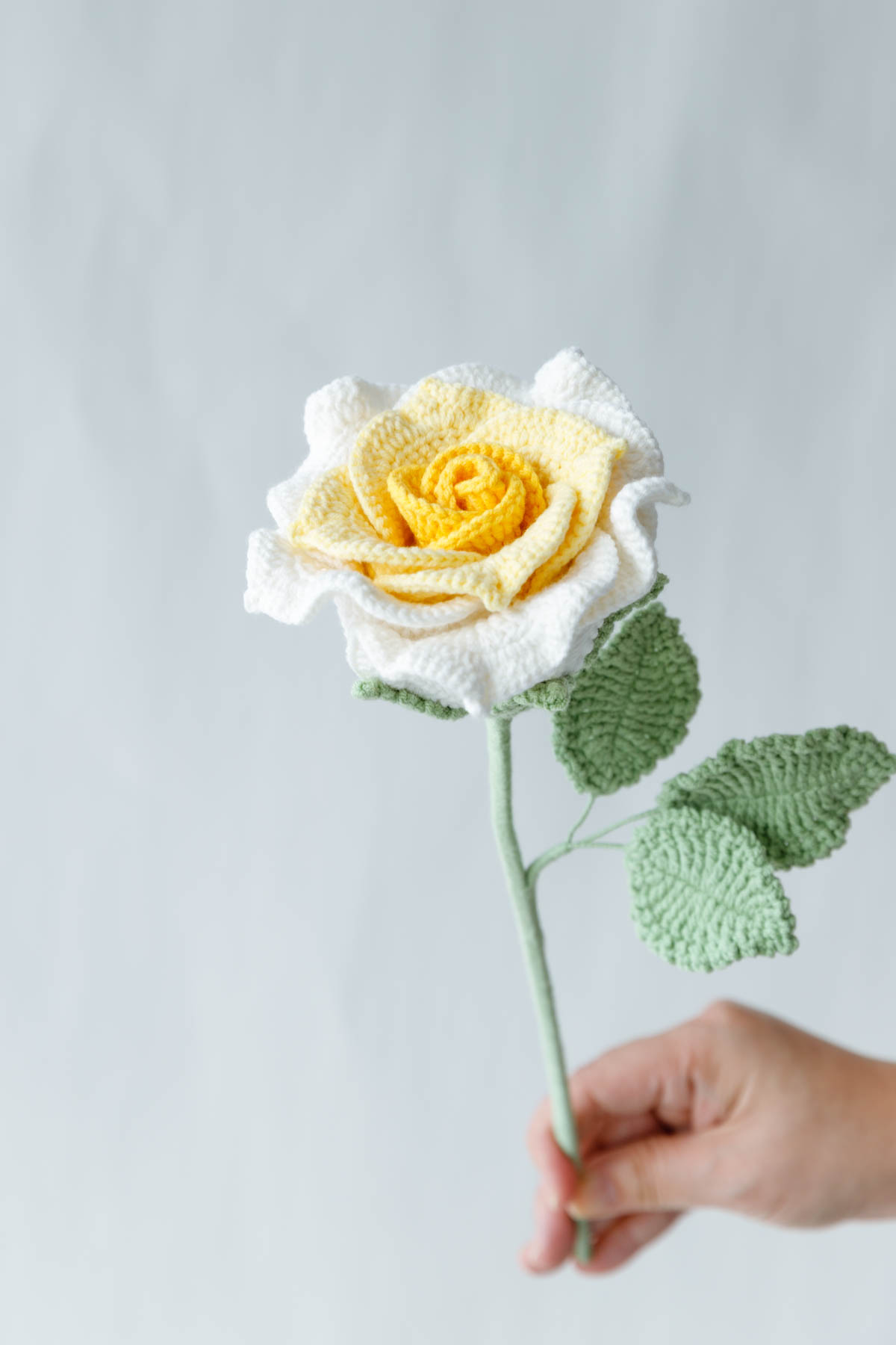 Crochet Big Thai Rose Pattern-image