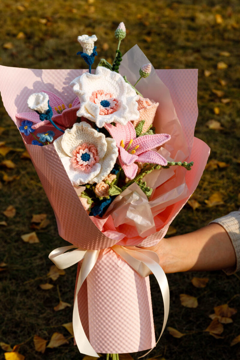 Poppy and Lily bouquet|hookok.com Poppy and Lily bouquet|hookok.com