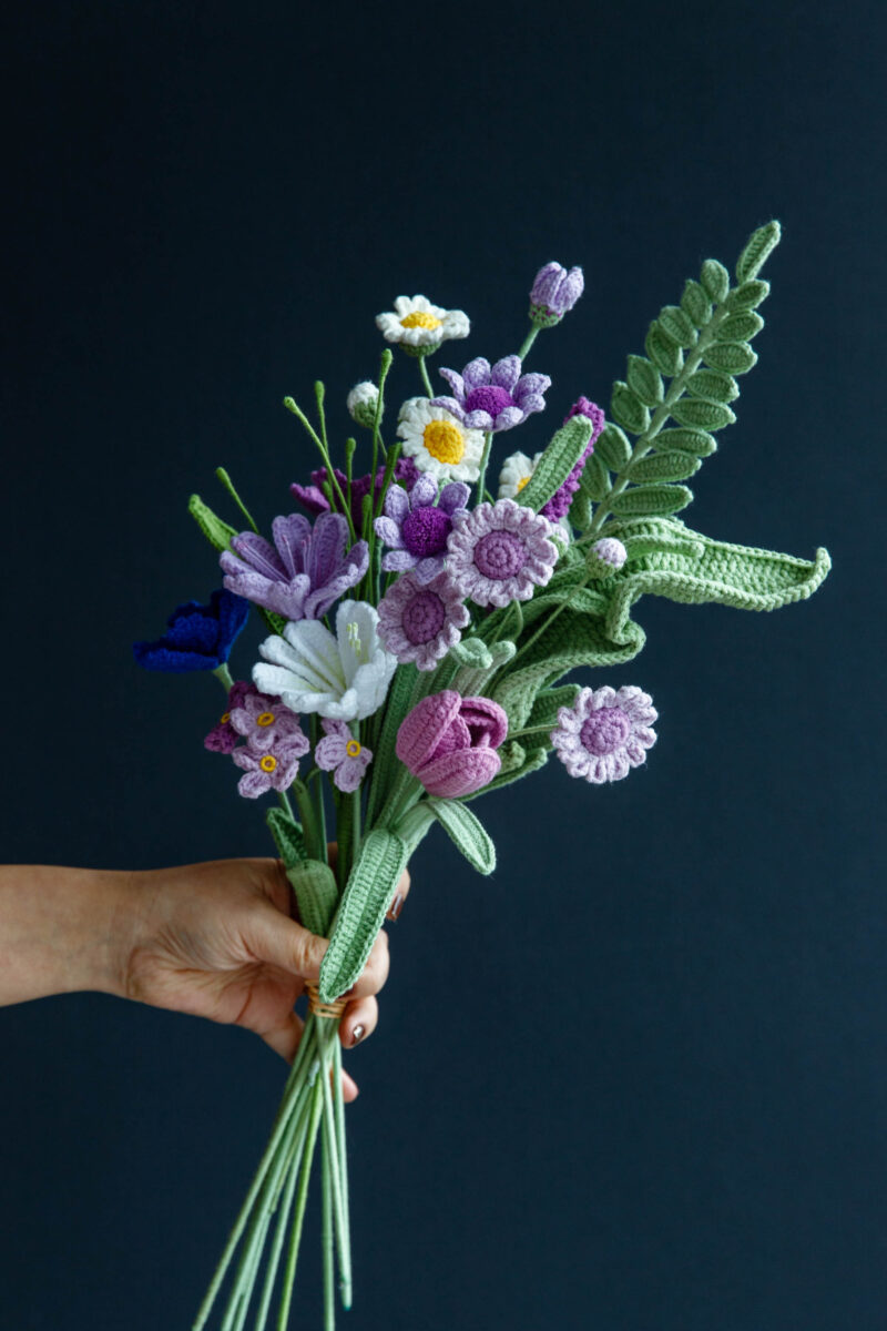 Purple Lewisia Cotyledon and Daisy Bouquet|hookok Purple Lewisia Cotyledon and Daisy Bouquet|hookok