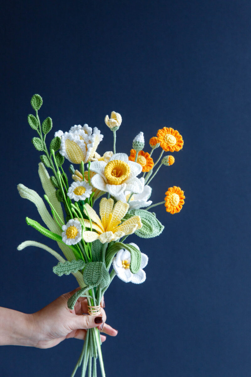 Daffodil and Lewisia Cotyledon Bouquet Kit|hookok Daffodil and Lewisia Cotyledon Bouquet Kit|hookok