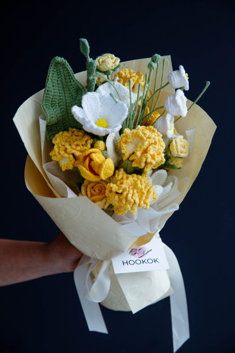 Yellow Carnation and Tulip Bouquet|hookok Yellow Carnation and Tulip Bouquet|hookok