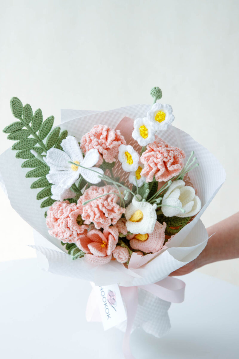 Pink Carnation and Calla Lily Bouquet|hookok Pink Carnation and Calla Lily Bouquet|hookok