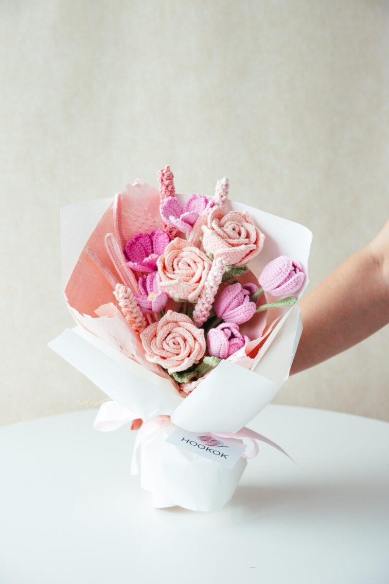 HOOKOK Bouquet – Pink Small Thai Rose Bouquet HOOKOK Bouquet – Pink Small Thai Rose Bouquet