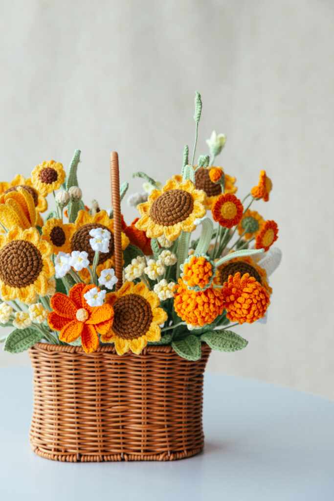 Sunflower and Daisy Flower Basket|hookok