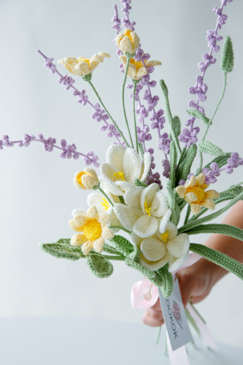 White Tulip Bouquet Kit-hookok White Tulip Bouquet Kit-hookok