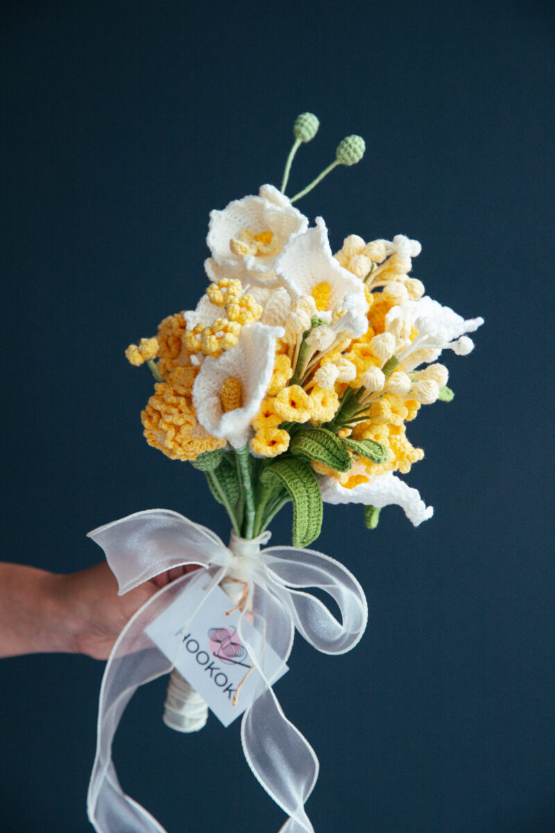Yellow Grape Hyacinth and Calla Lily Wedding Bouquet-hookok Yellow Grape Hyacinth and Calla Lily Wedding Bouquet-hookok