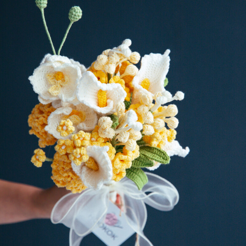Yellow Grape Hyacinth and Calla Lily Wedding Bouquet Kit