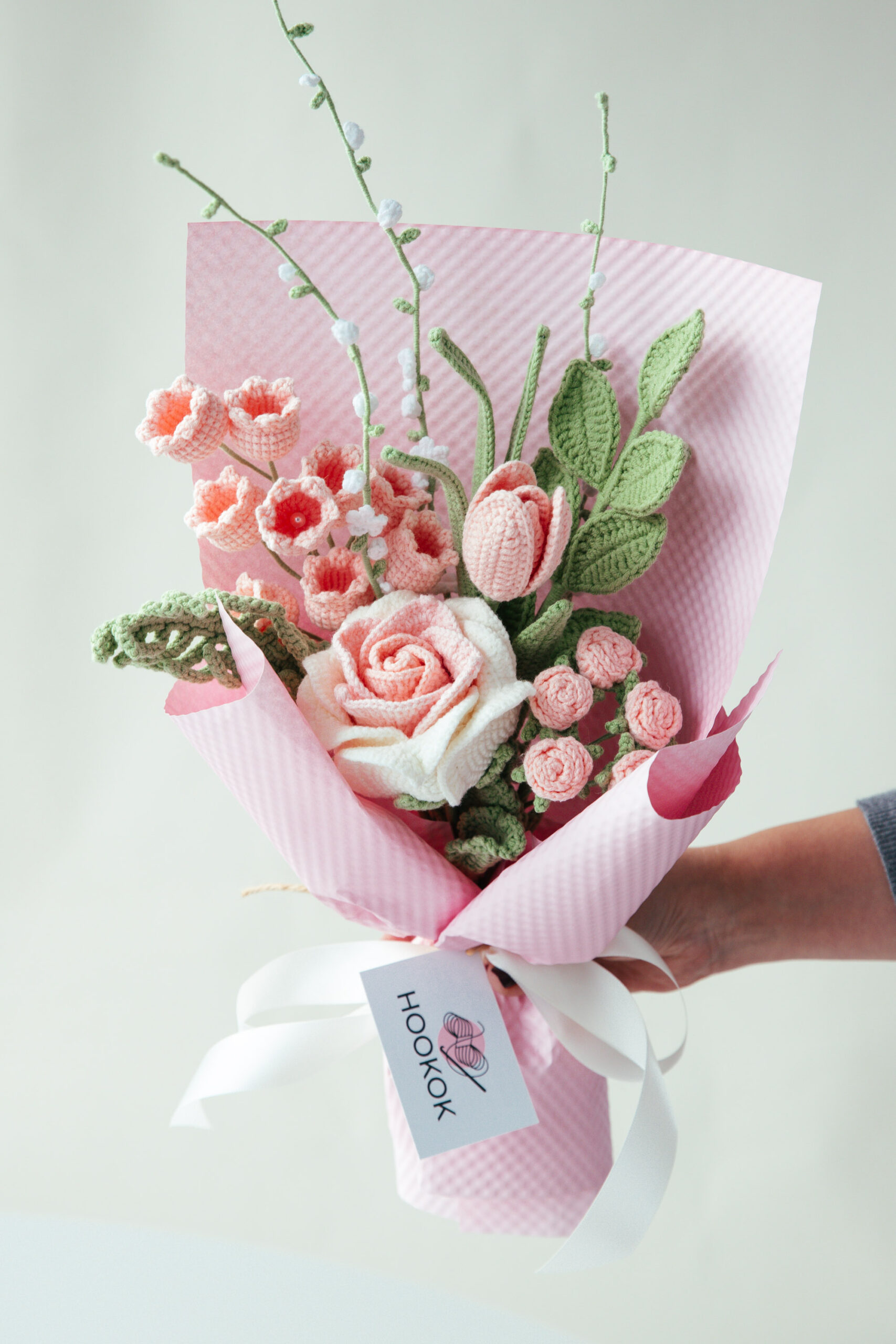 Gradient Pink Thai Rose Bouquet-hookok