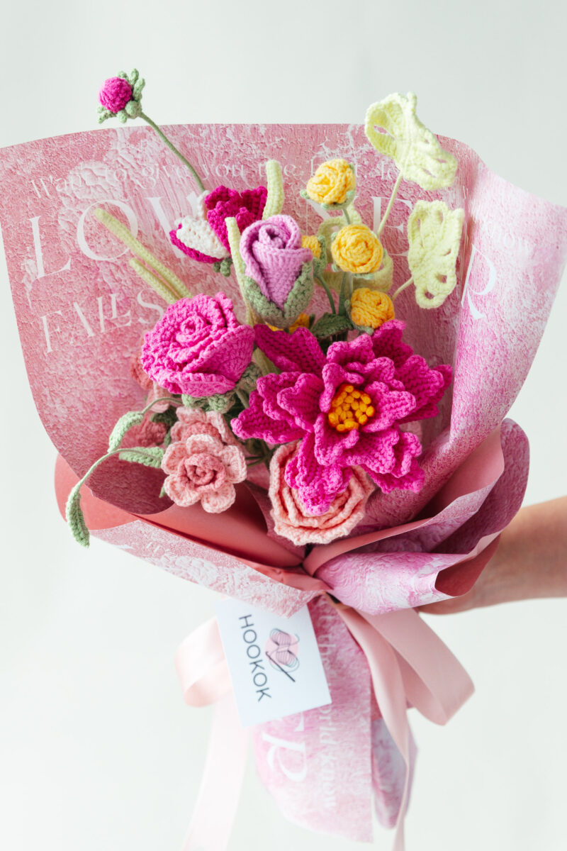 HOOKOK Bouquet – Rose Red Couture Rose Tilia Bouquet (9 pieces)-hookok HOOKOK Bouquet – Rose Red Couture Rose Tilia Bouquet (9 pieces)-hookok