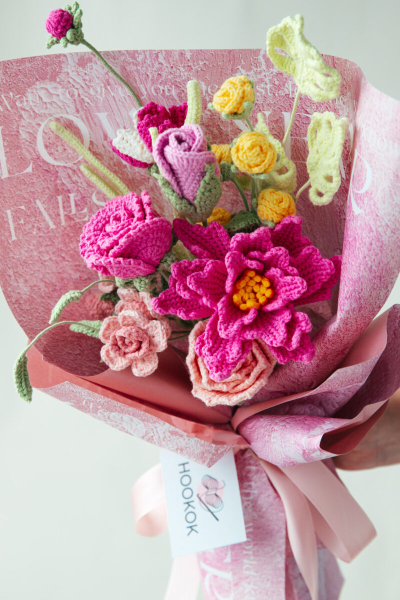 HOOKOK Bouquet – Rose Red Couture Rose Tilia Bouquet (9 pieces)-hookok HOOKOK Bouquet – Rose Red Couture Rose Tilia Bouquet (9 pieces)-hookok