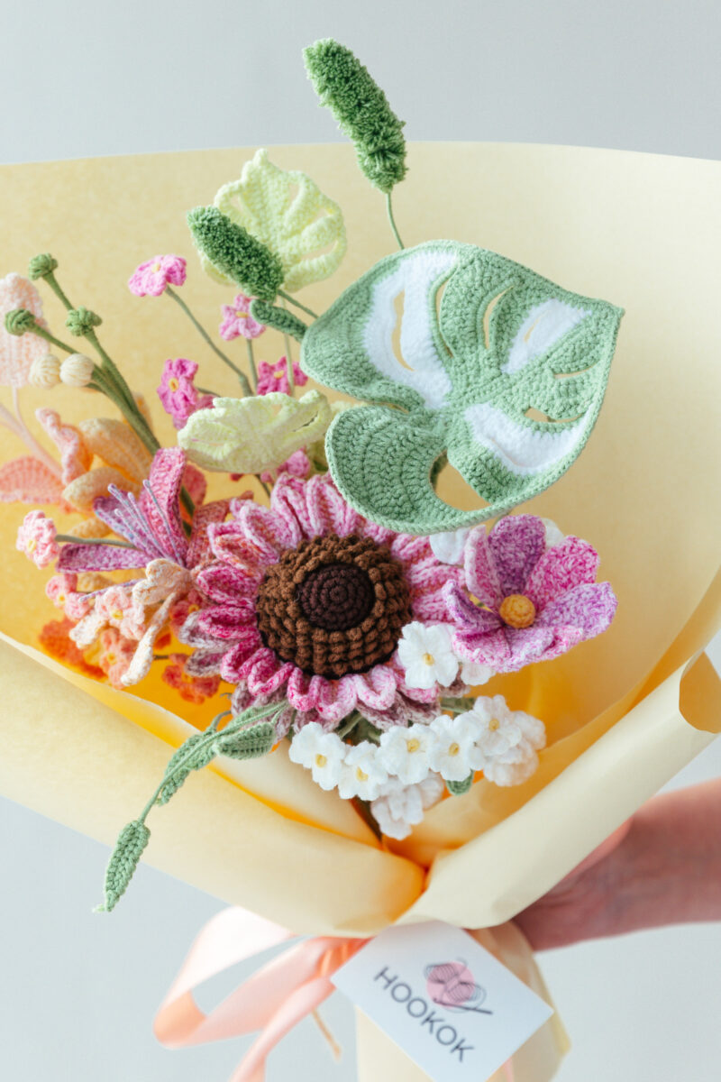 Mixed Color Sunflower Bouquet (13 pieces)-hookok Mixed Color Sunflower Bouquet (13 pieces)-hookok