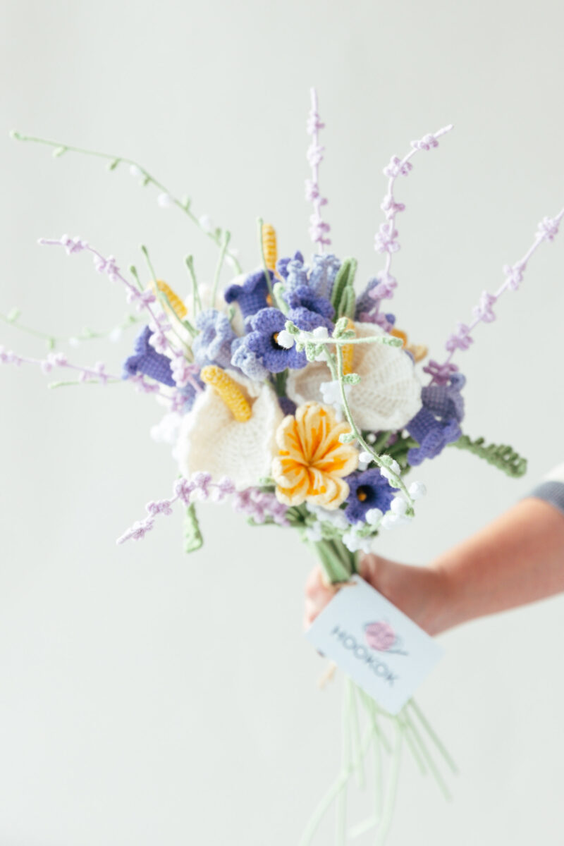 Beautiful Jacaranda Wedding Bouquet (17 pieces)-hookok Beautiful Jacaranda Wedding Bouquet (17 pieces)-hookok