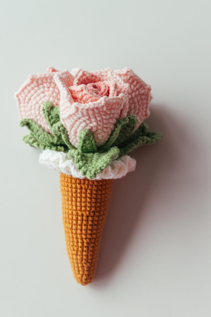 Crochet Rose Ice Cream Cone Bouquet-hookok Crochet Rose Ice Cream Cone Bouquet-hookok