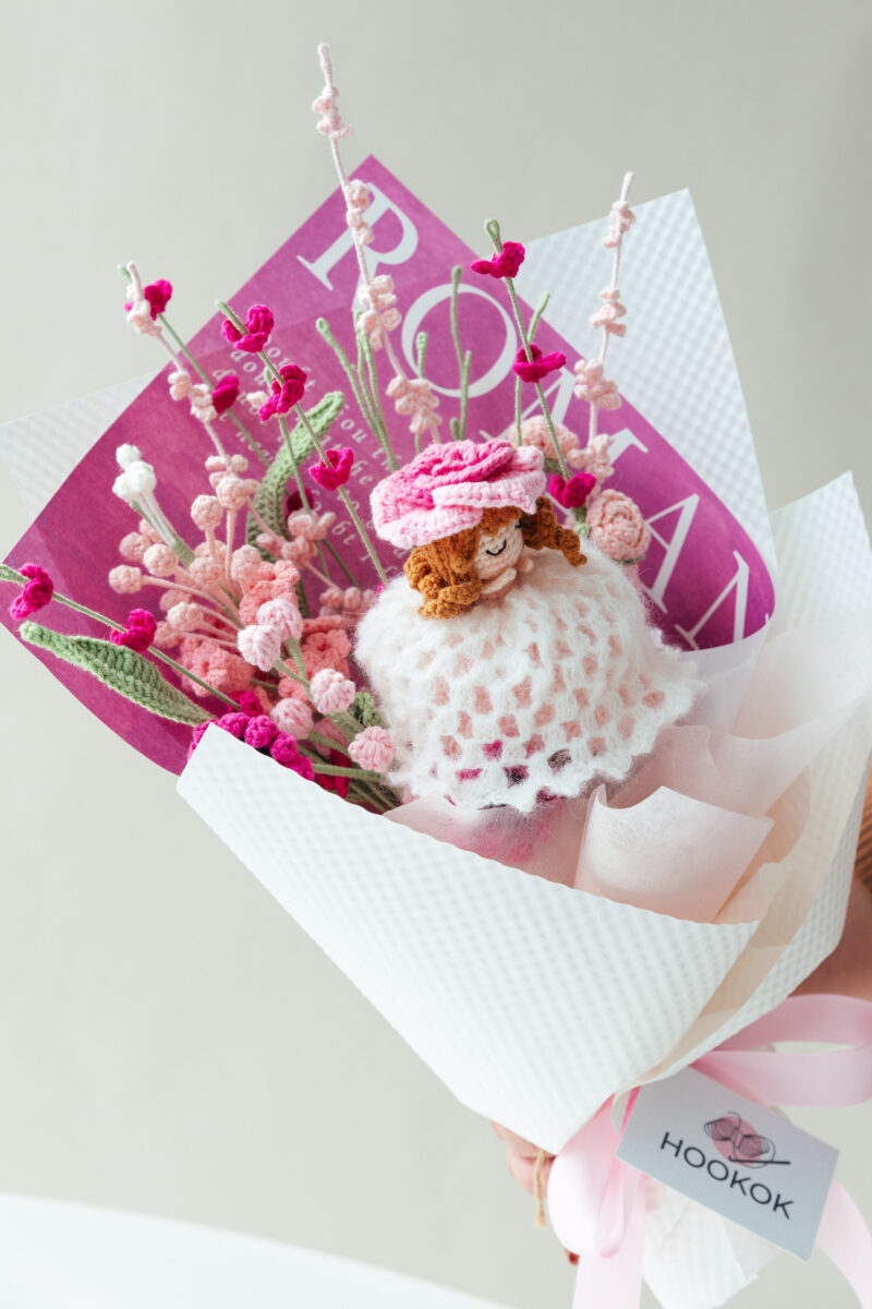 HOOKOK Bouquet – Rose Red Lace Rose Fairy and Lavender Bouquet (13 pieces) HOOKOK Bouquet – Rose Red Lace Rose Fairy and Lavender Bouquet (13 pieces)