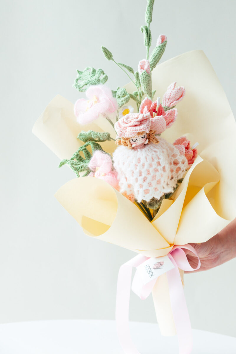 HOOKOK Bouquet – Pink Lace Rose Fairy Bouquet (8 pieces) HOOKOK Bouquet – Pink Lace Rose Fairy Bouquet (8 pieces)