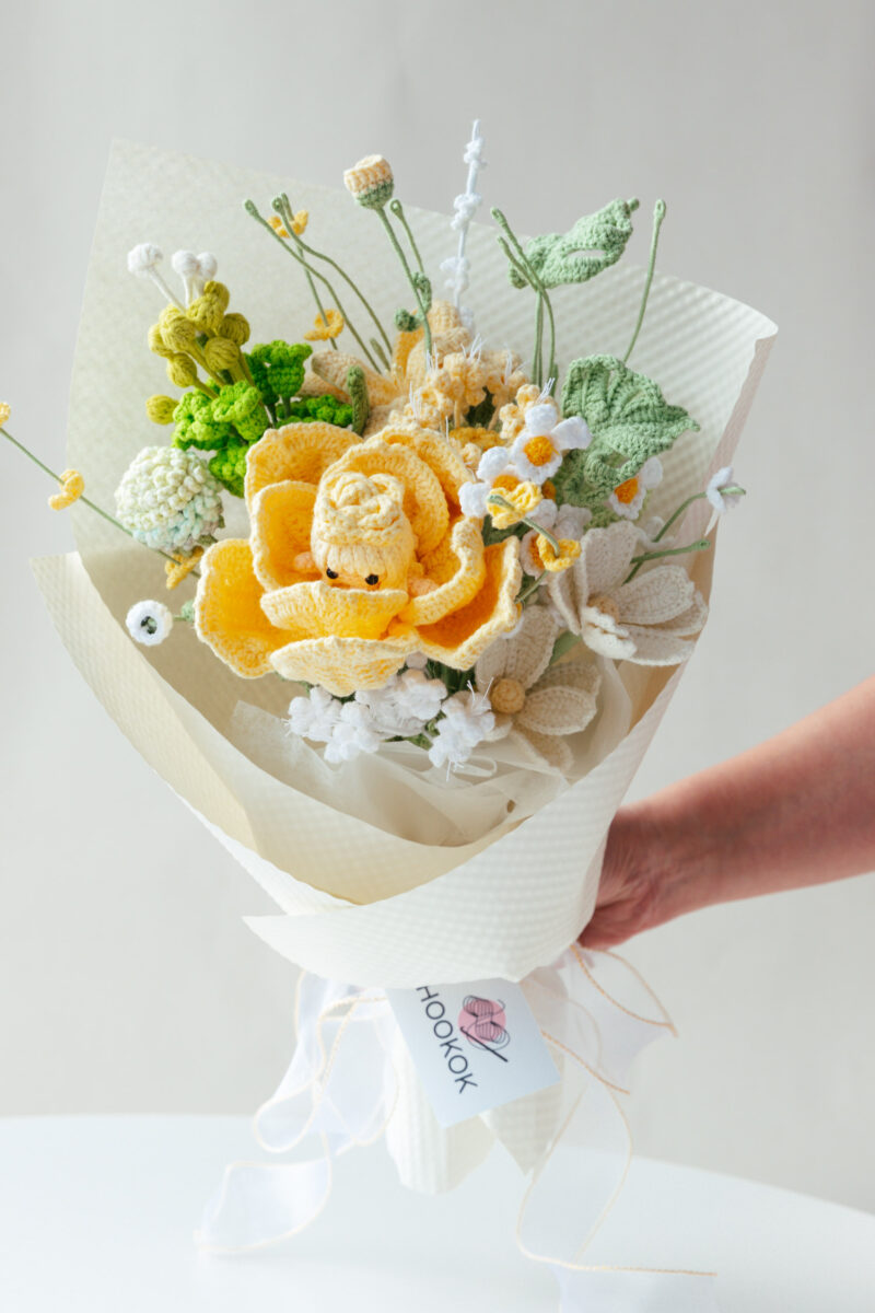 HOOKOK Bouquet – Yellow Rose Fairy Bouquet (17 pieces) HOOKOK Bouquet – Yellow Rose Fairy Bouquet (17 pieces)