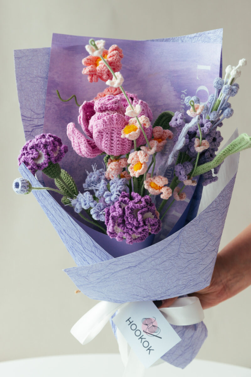 HOOKOK Bouquet – Rose Fairy and Carnation Bouquet (10 pieces) HOOKOK Bouquet – Rose Fairy and Carnation Bouquet (10 pieces)