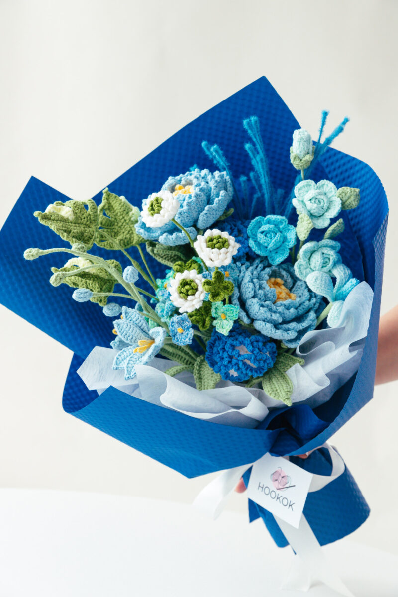 HOOKOK Bouquet – Blue Peony and Carnation Bouquet (11 pieces) HOOKOK Bouquet – Blue Peony and Carnation Bouquet (11 pieces)