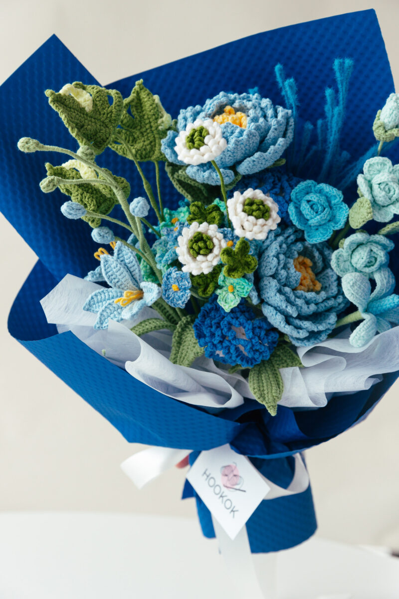 HOOKOK Bouquet – Blue Peony and Carnation Bouquet (11 pieces) HOOKOK Bouquet – Blue Peony and Carnation Bouquet (11 pieces)