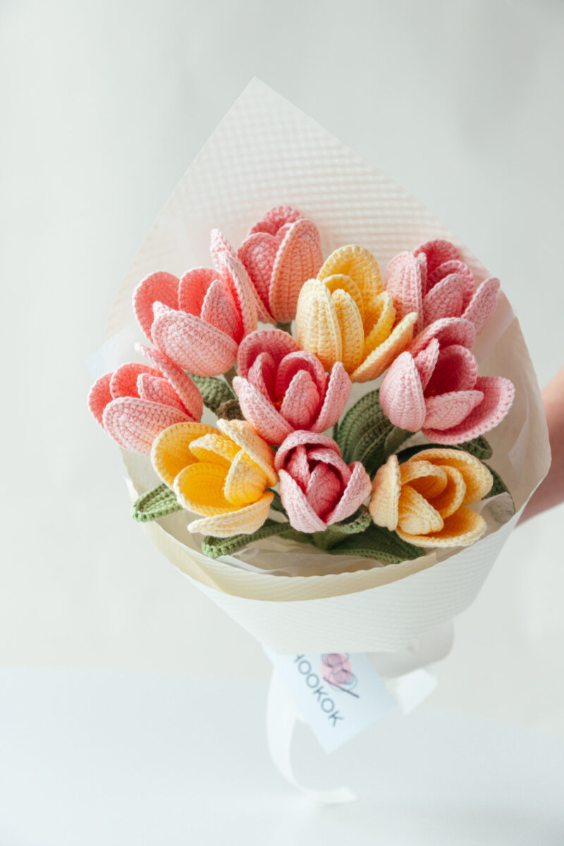 HOOKOK Bouquet – Couture Tulip Bouquet (10 pieces) HOOKOK Bouquet – Couture Tulip Bouquet (10 pieces)