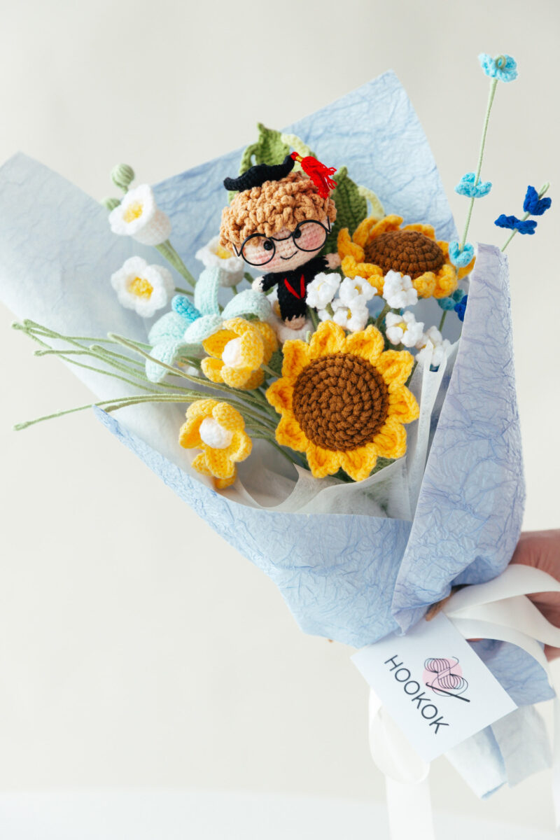 HOOKOK Bouquet – Beautiful Crochet Graduation Bouquet HOOKOK Bouquet – Beautiful Crochet Graduation Bouquet