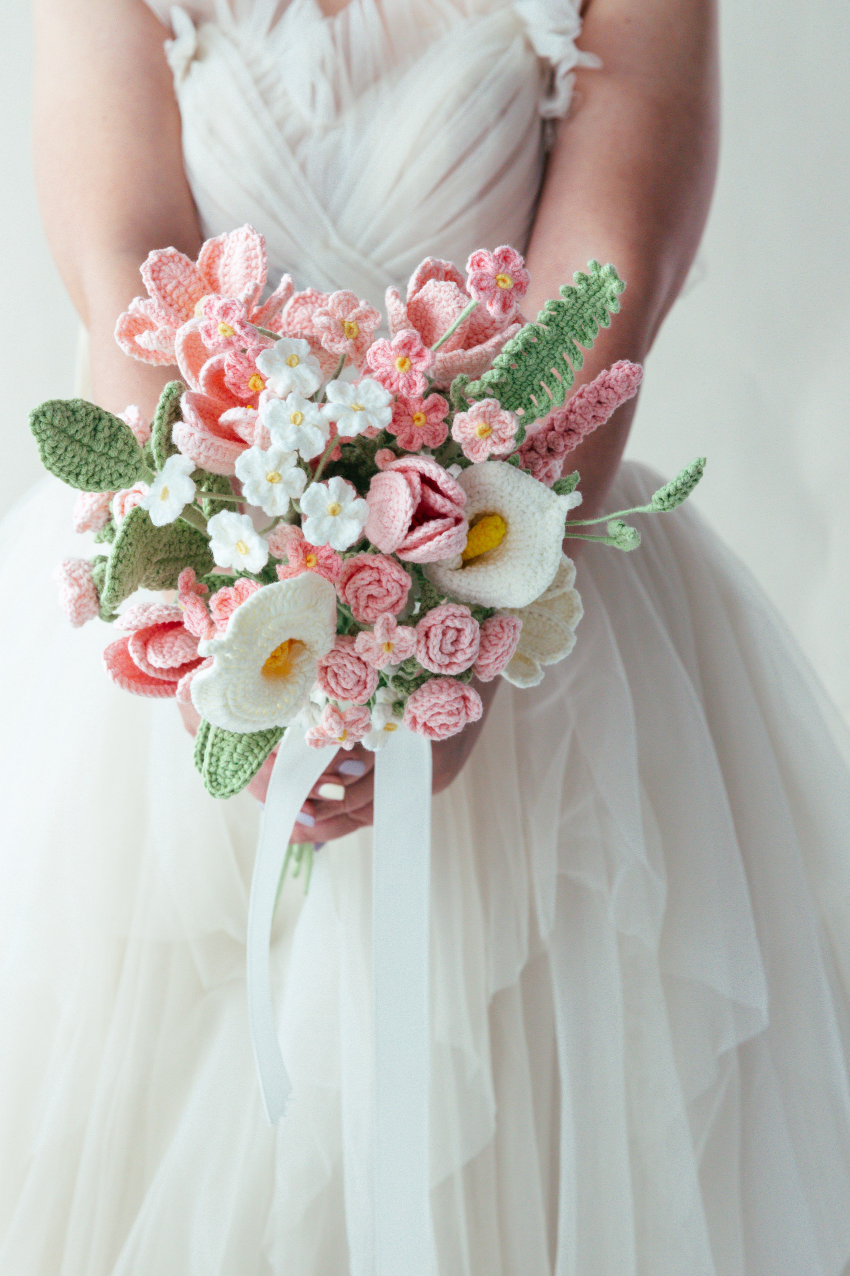 Pink Small Rose Wedding Bouquet-hookok