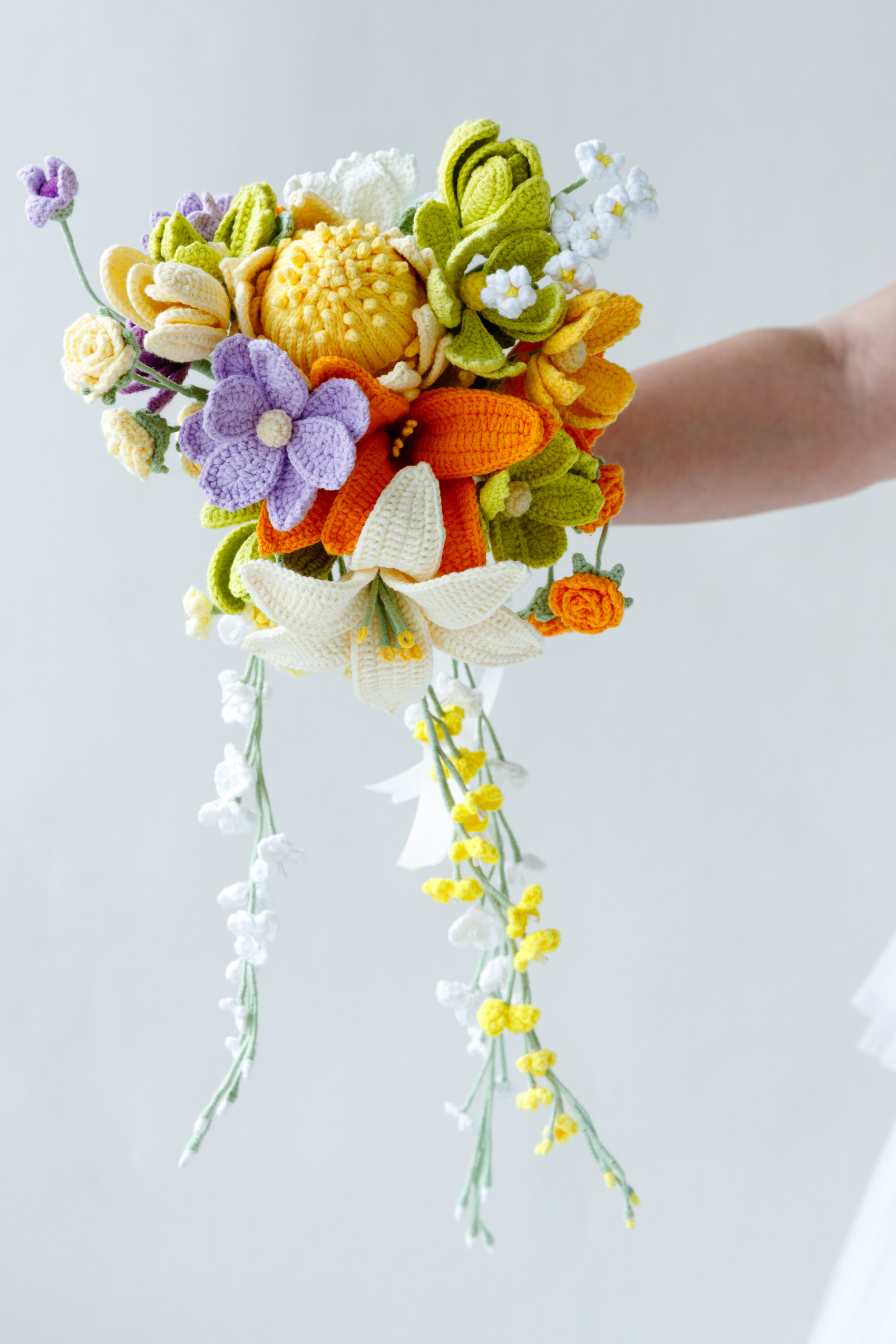 Yellow King Protea Wedding Bouquet-hookok