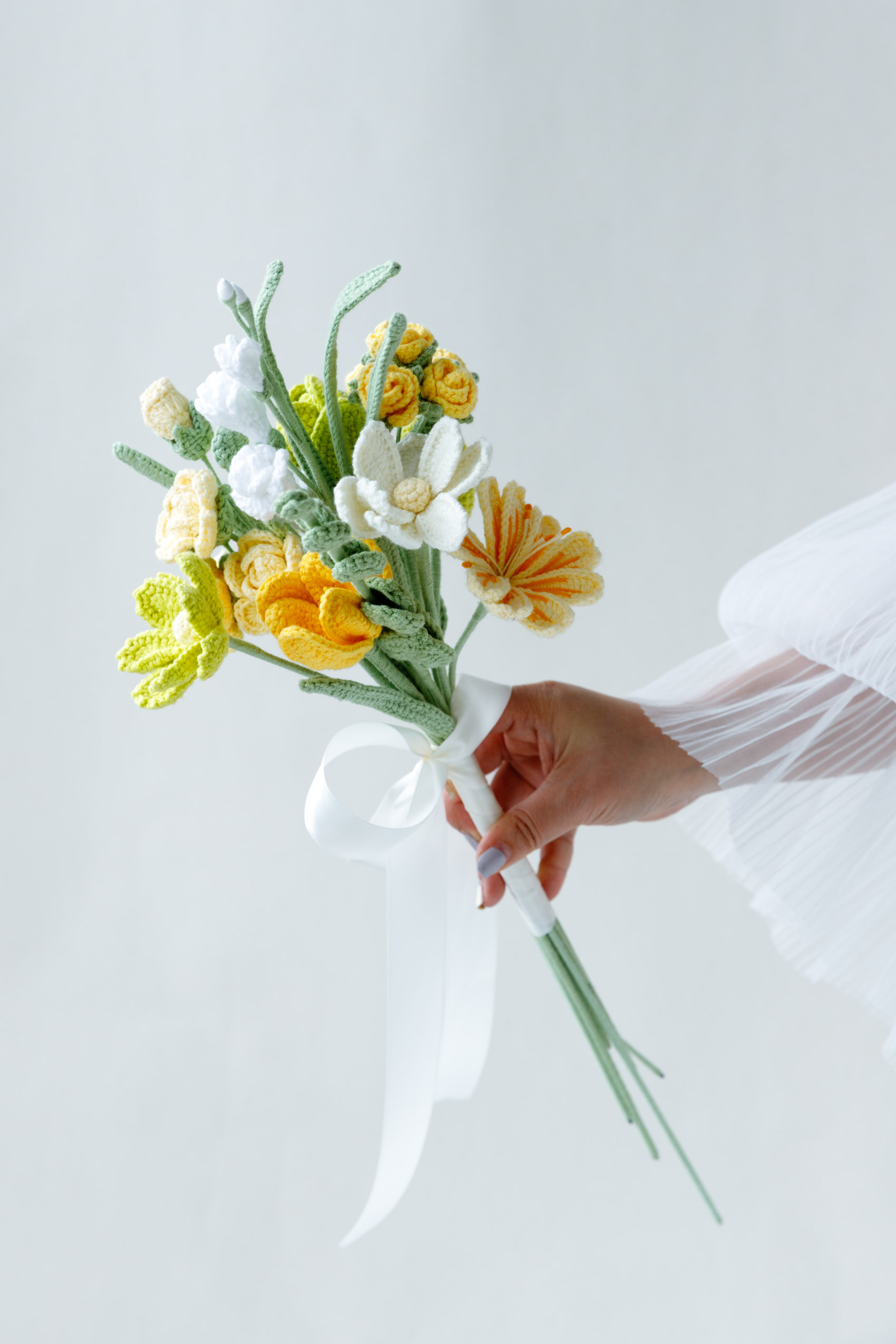 Green bridesmaid bouquet C-hookok