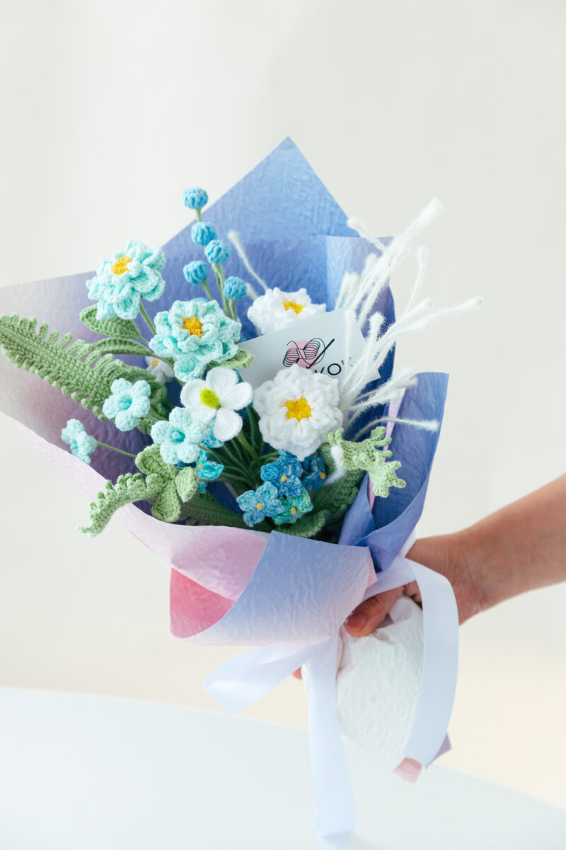 HOOKOK Bouquet - Light Blue Gardenia Bouquet (11 pieces) HOOKOK Bouquet - Light Blue Gardenia Bouquet (11 pieces)