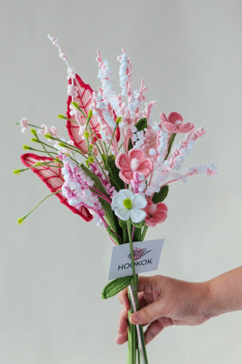 Pink Violet and Water Pepper Bouquet Kit-hookok Pink Violet and Water Pepper Bouquet Kit-hookok