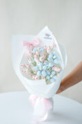 HOOKOK Bouquet - Snowberry and Plumeria Bouquet (11 pieces)