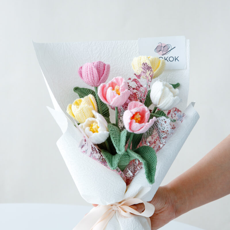 HOOKOK Bouquet - Sweet Tulip Bouquet (8 pieces)