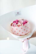 Crochet Rose Birthday Cake Bouquet Kit-hookok