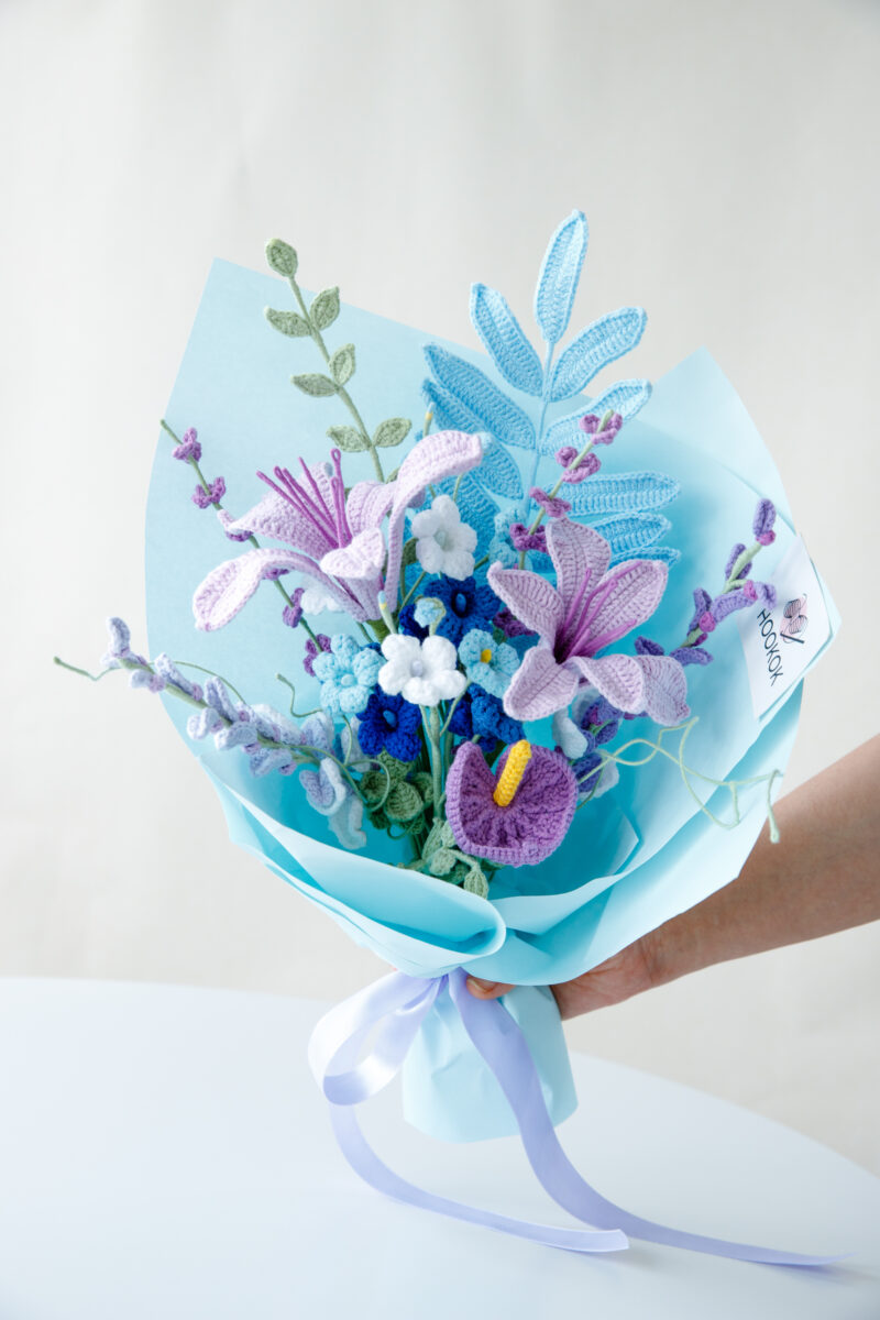 HOOKOK Bouquet - Purple Peruvian Lily and Wood Sorrel Bouquet (12 pieces)