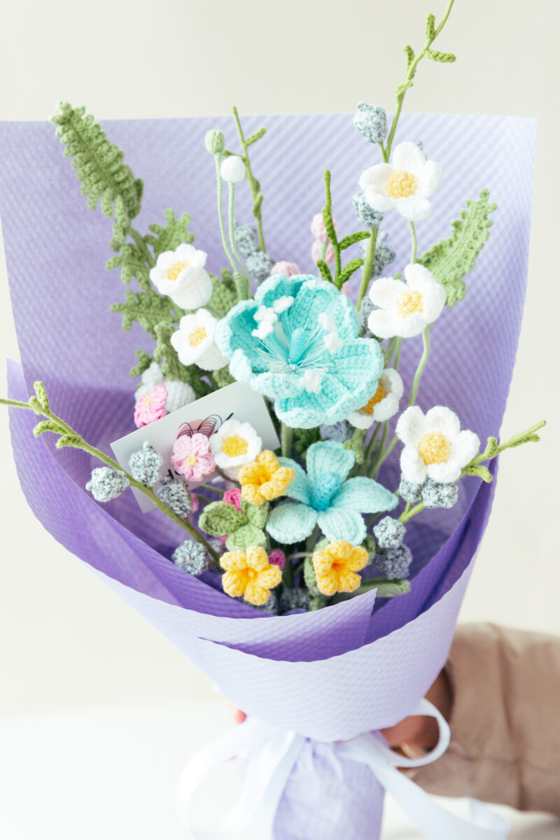 HOOKOK Bouquet - YouSi Flower and Eucalyptus Fruit Bouquet (14 pieces)