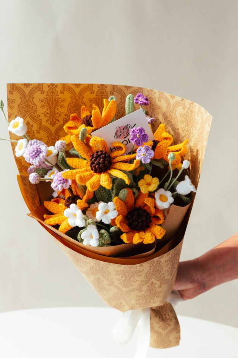 HOOKOK Bouquet - Yellow Coneflower Bouquet (19 pieces)