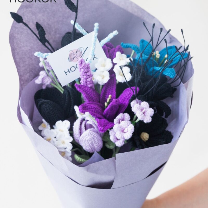 HOOKOK Crochet Black Gesang and Lily Bouquet  (16 Pieces )