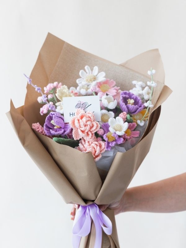 Exquisite Tulip and Gesang Flower Bouquet3 Exquisite Tulip and Gesang Flower Bouquet3