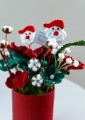 Red christams hug bucket